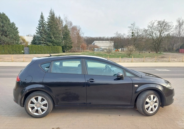 Seat Leon cena 13500 przebieg: 260000, rok produkcji 2008 z Poznań małe 56